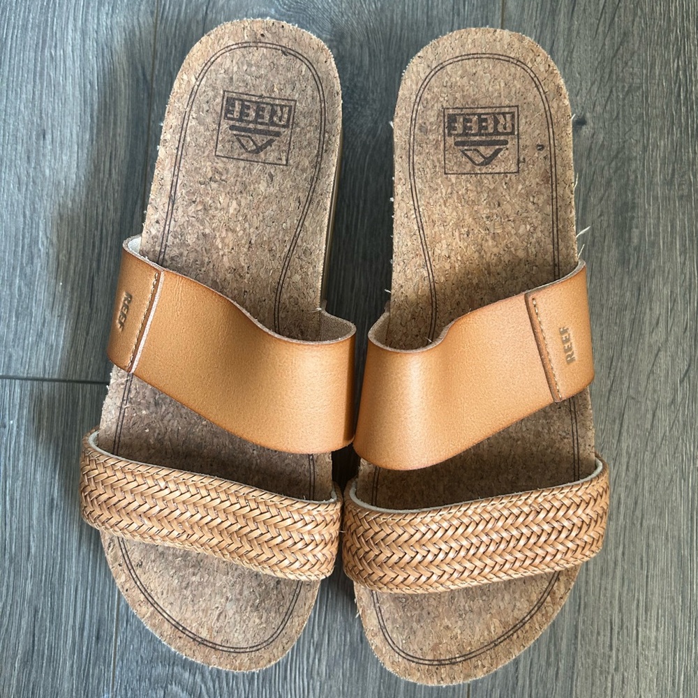 Reef Tan Woven Strap Sandals - Picture 3 of 5
